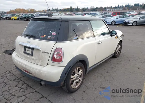 2012 Mini Cooper z USA, uszkodzony, nr VIN WMWSU3C55CT257855